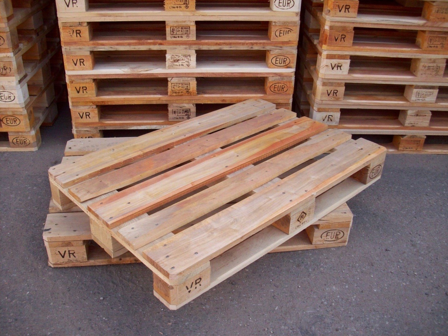 Pallet dừa đạt tiêu chuẩn xuất khẩu châu âu 1 Tiêu chuẩn pallet có thể xuất khẩu Châu Âu
